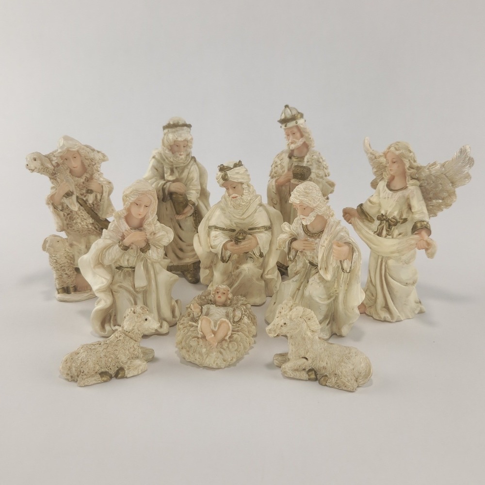 Vintage Ivory and Gold Nativity Set Christmas Figurine Collection READ